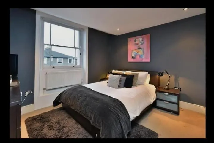 Guest house Guest Stay Hanworth